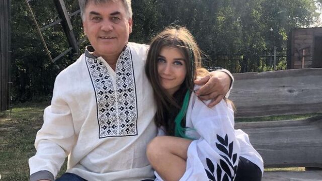Jerry Heil розповіла, як під час війни переконала батька-м’ясника змінити професію