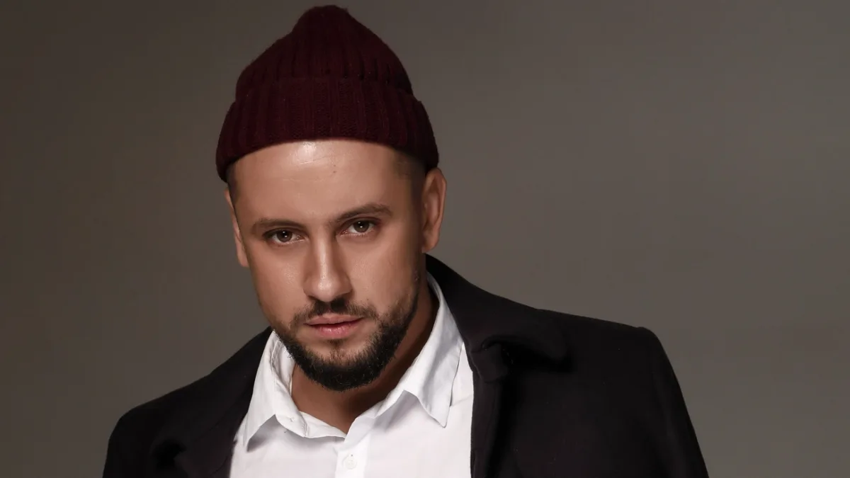 MONATIK зачитав реп у новому синглі “Сила”