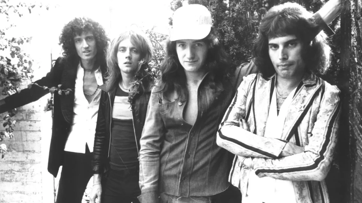 Queen презентували раніше невидану різдвяну пісню Not For Sale (Polar Bear)
